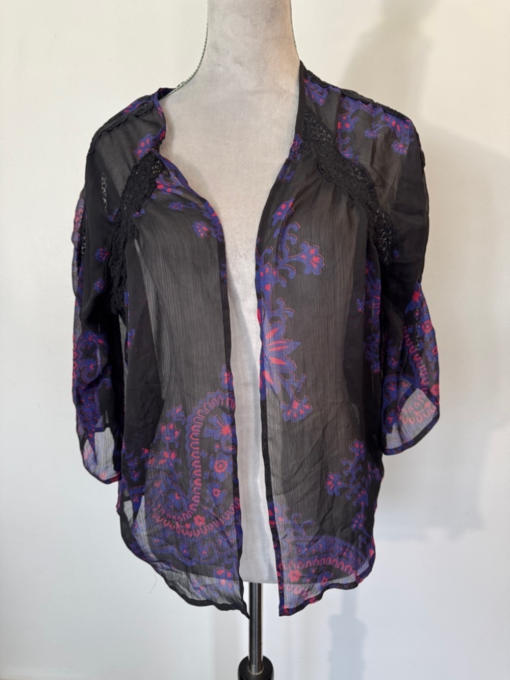 Express Sheer Black Kimono Cardigan with Purple & Pink Paisley EUC M
